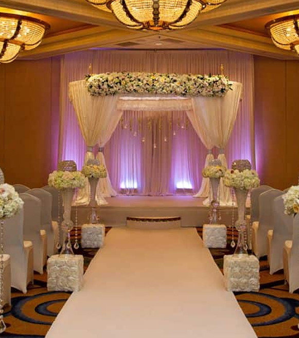 14 Flower Wall Ideas for an Unforgettable Wedding
